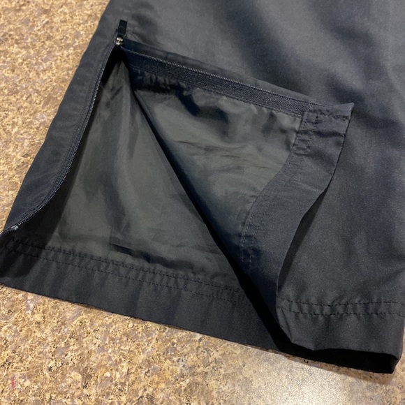Under Armour Black Lined Pants, Warm Up Joggers or Sweatpants Large - Picture 12 of 17